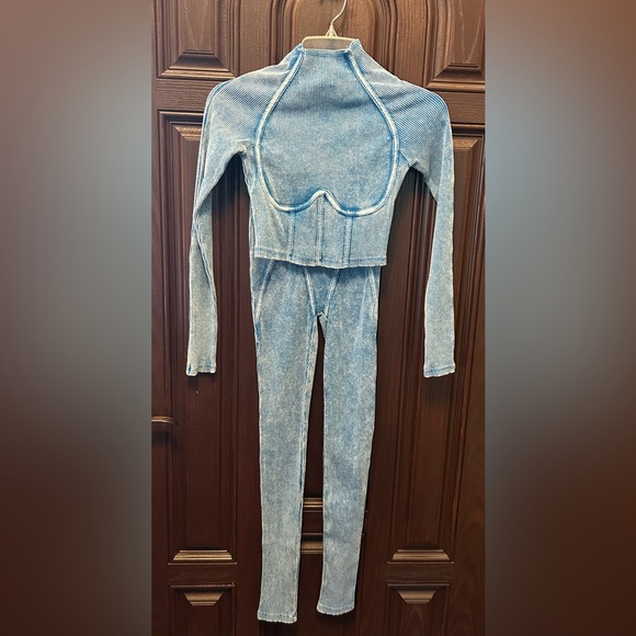 2PC Fashion Nova Jaime Legging Set In Blue-Size M NWT🩵 - Picture 5 of 5